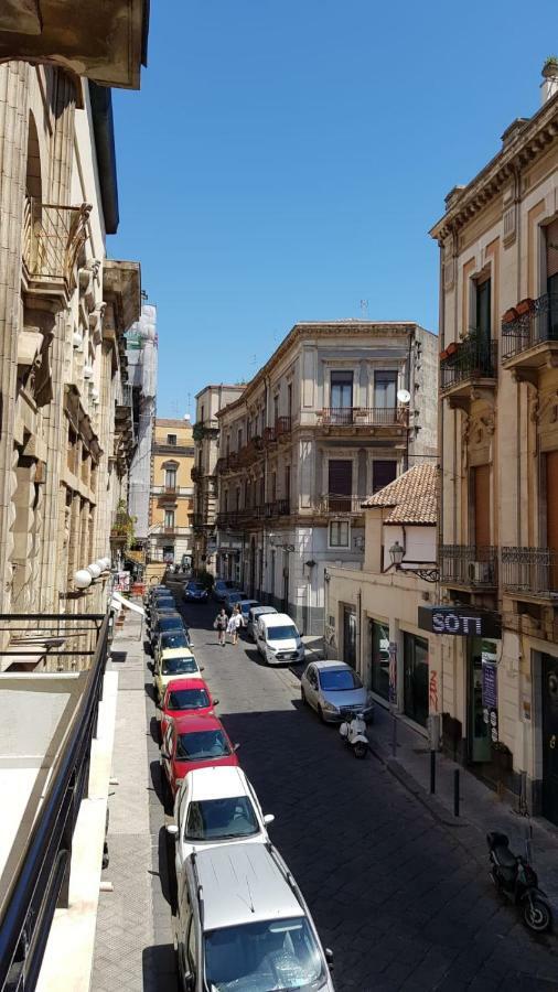 Sabbinirica House Apartment Catania Bagian luar foto